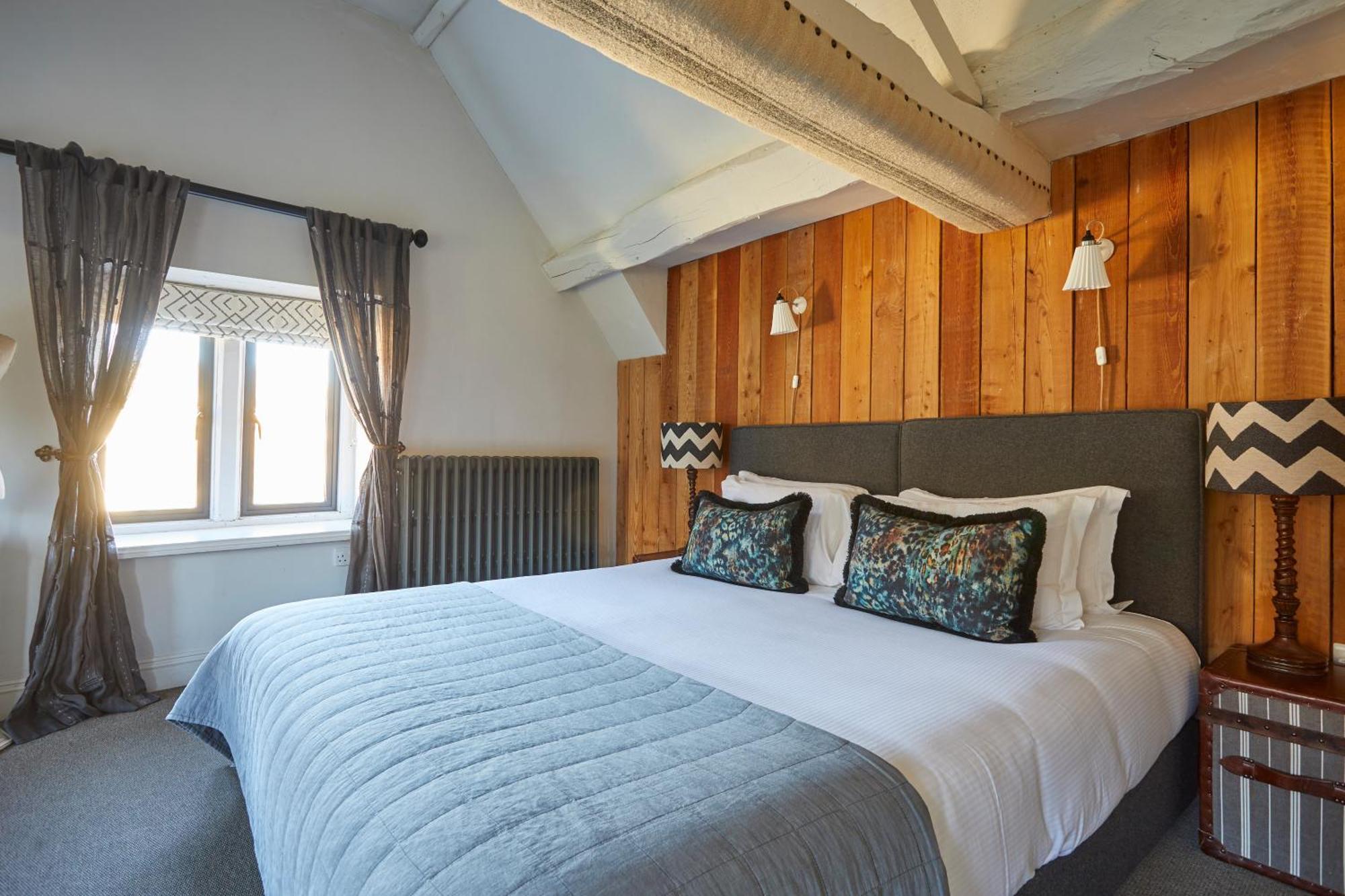 Timbrell's Yard 4*